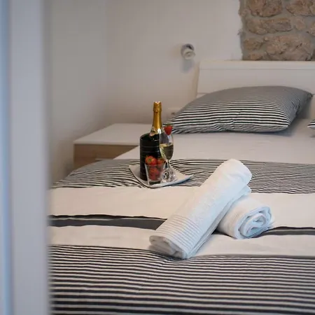 Tara Vrbnik (Primorje-Gorski Kotar)