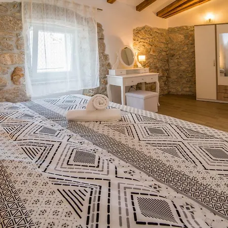 Tara Διαμέρισμα *