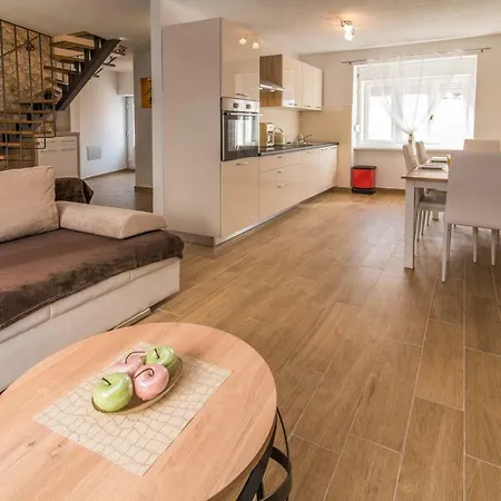 Tara Διαμέρισμα Vrbnik (Primorje-Gorski Kotar)