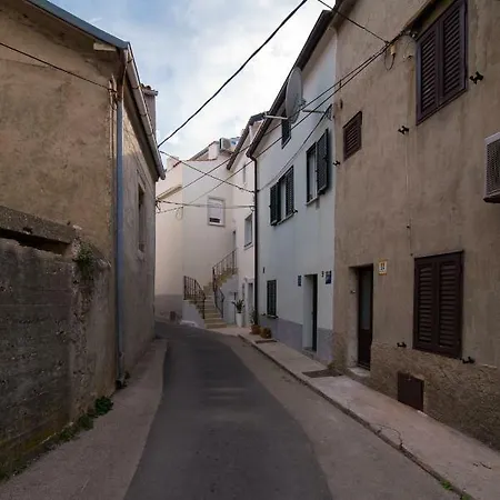 Διαμέρισμα Tara *