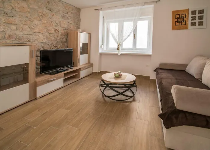 Tara * Vrbnik (Primorje-Gorski Kotar)